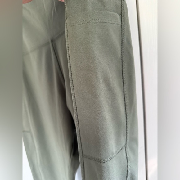 101.  Danskin Sage Green Leggings Size XL - Picture 2 of 7